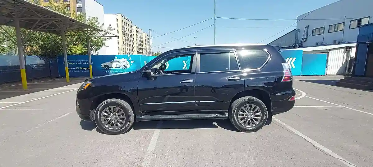 Lexus GX 2013 года за 21 000 000 тг. в Алматы