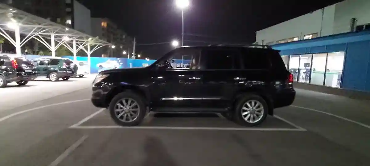 Lexus LX 2007 года за 20 000 000 тг. в Алматы