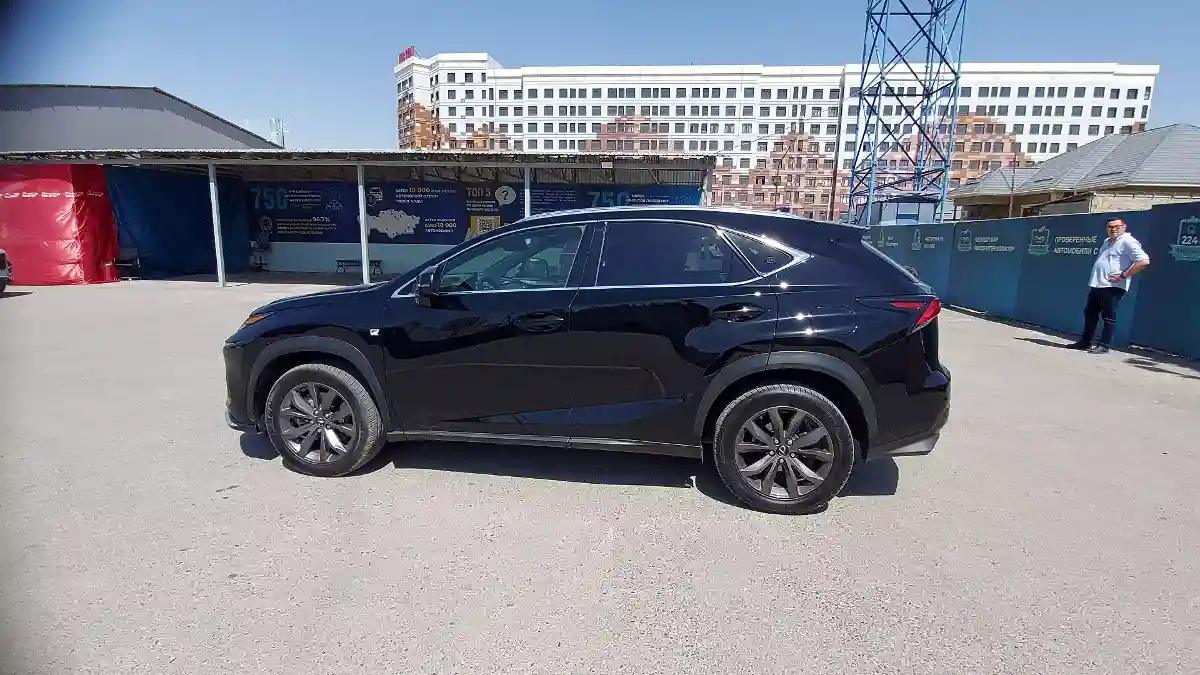 Lexus NX 2019 года за 17 000 000 тг. в Шымкент
