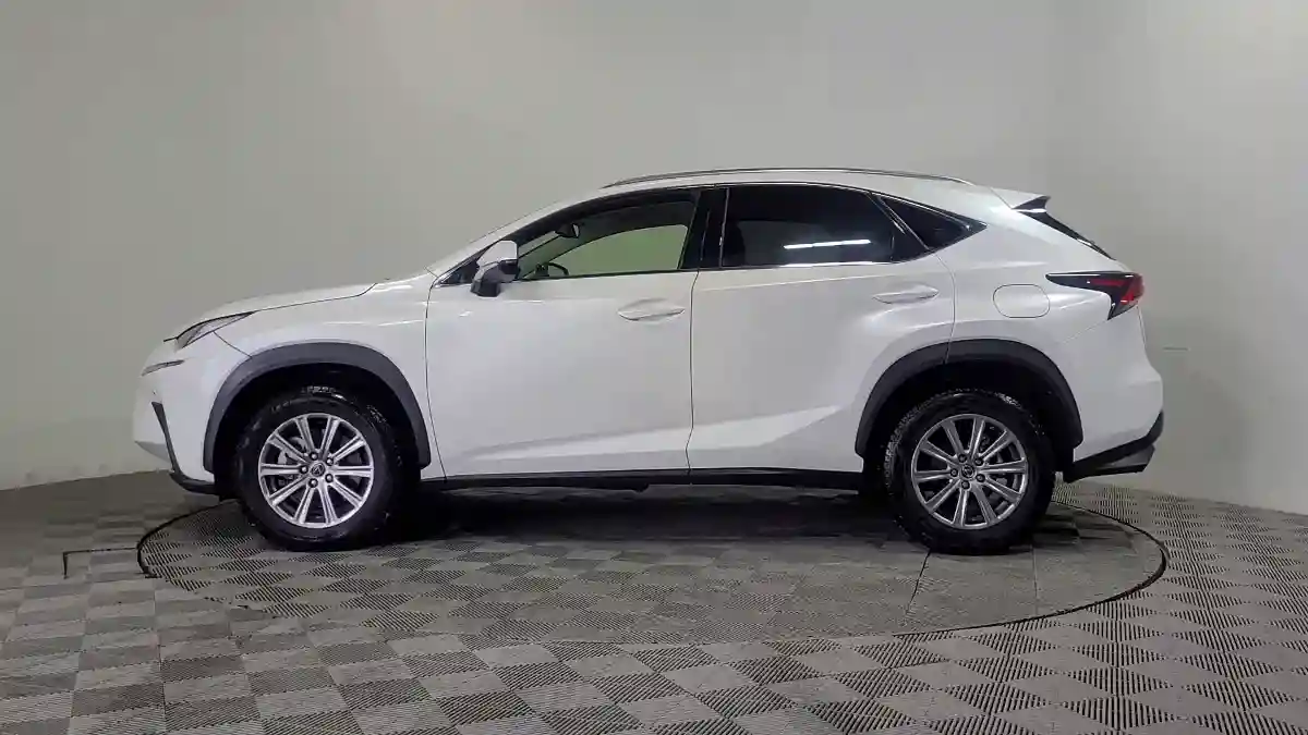 Lexus NX 2018 года за 15 900 000 тг. в Алматы