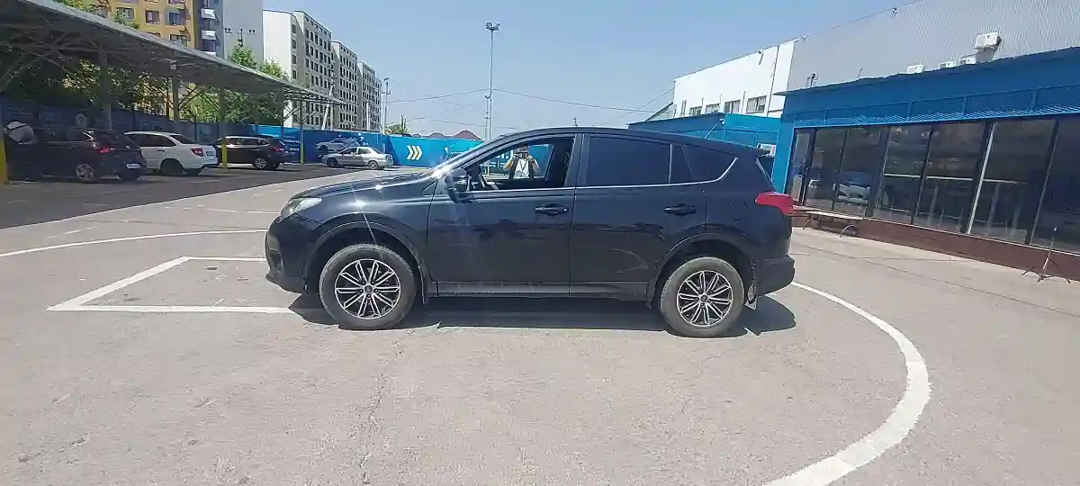 Toyota RAV4 2014 года за 9 400 000 тг. в Алматы