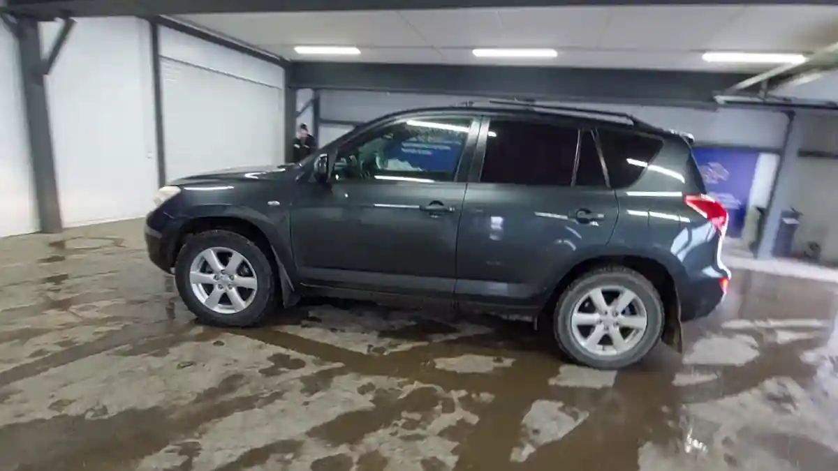 Toyota RAV4 2009 года за 8 000 000 тг. в Астана