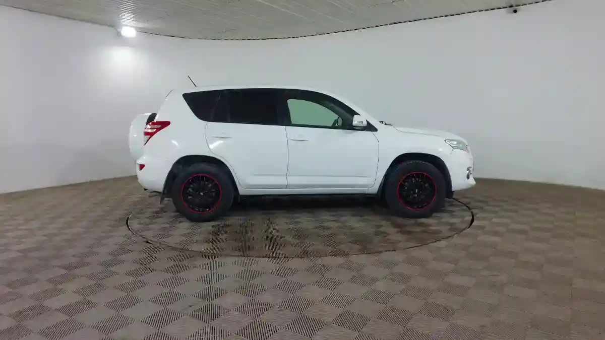 Toyota RAV4 2010 года за 7 290 000 тг. в Шымкент