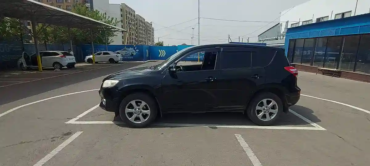 Toyota RAV4 2011 года за 8 500 000 тг. в Алматы