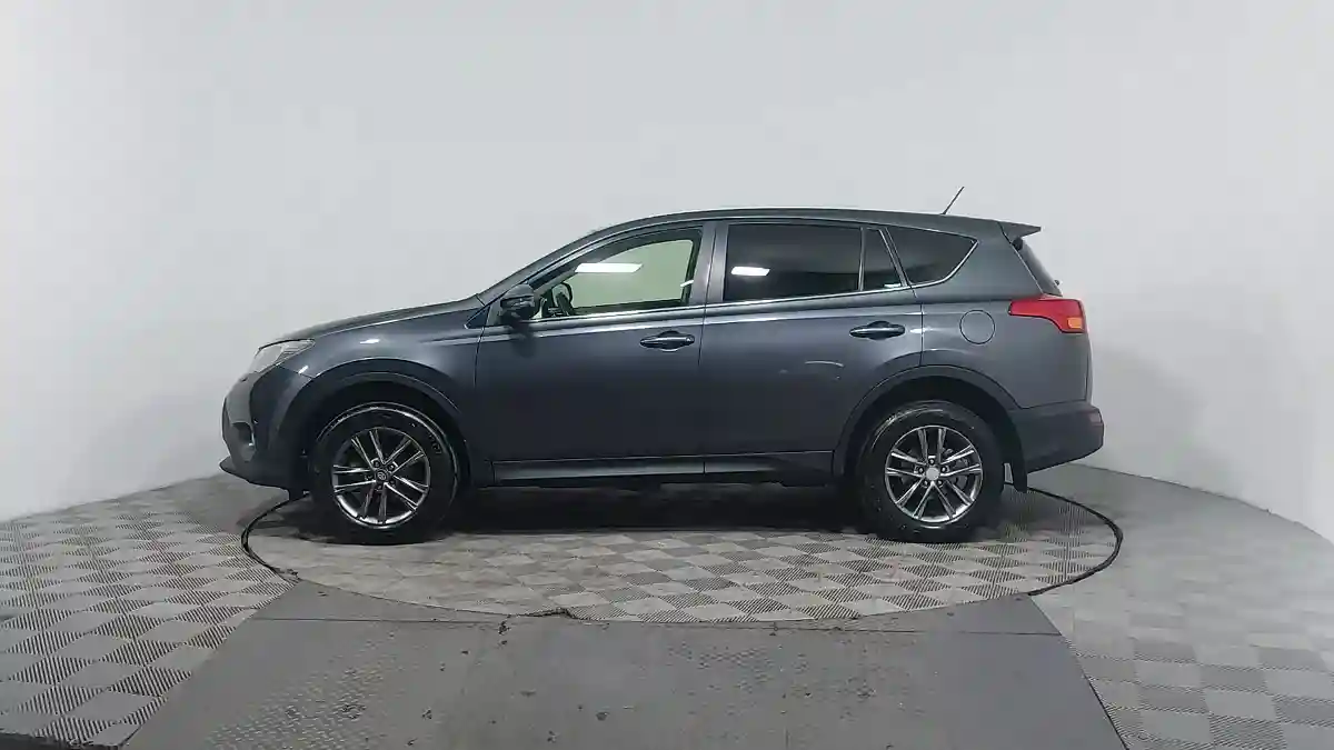 Toyota RAV4 2014 года за 8 290 000 тг. в Астана