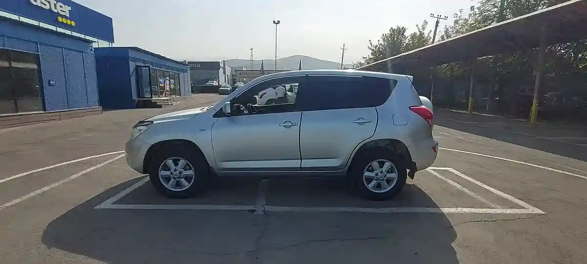 Toyota RAV4 2006 года за 6 000 000 тг. в Алматы