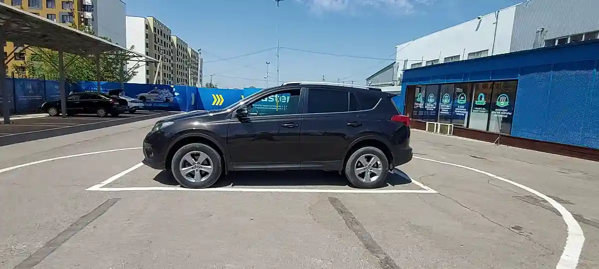 Toyota RAV4 2014 года за 11 000 000 тг. в Алматы