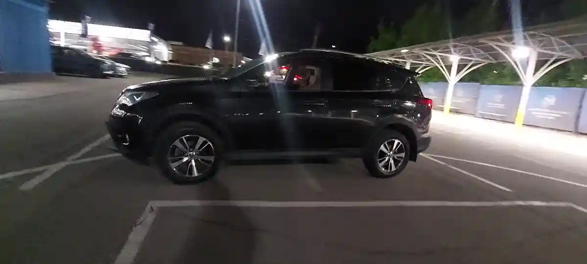 Toyota RAV4 2014 года за 10 200 000 тг. в Алматы