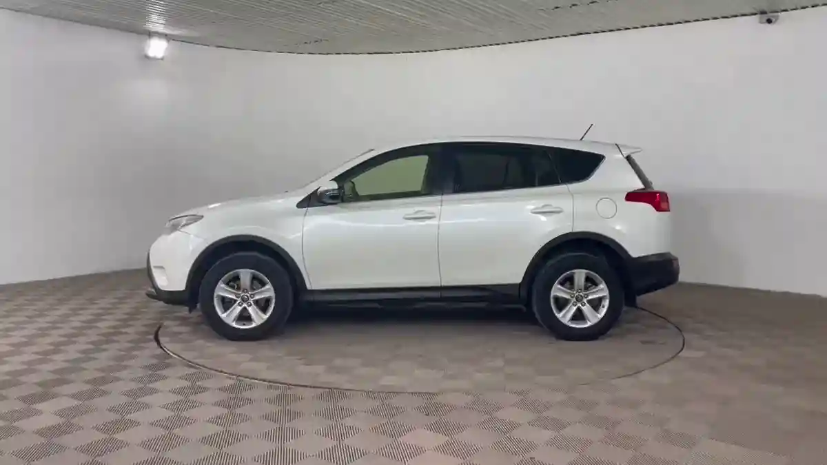 Toyota RAV4 2014 года за 9 750 000 тг. в Шымкент