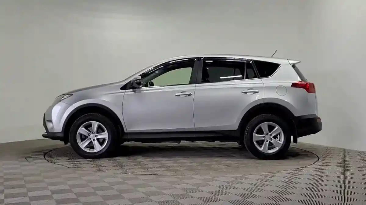 Toyota RAV4 2013 года за 10 290 000 тг. в Алматы