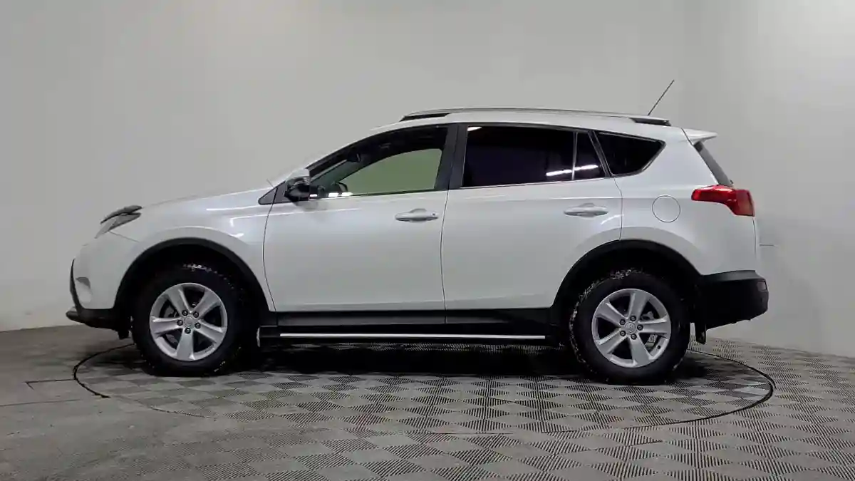 Toyota RAV4 2013 года за 12 190 000 тг. в Алматы