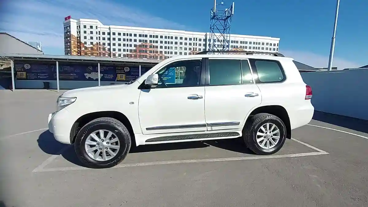 Toyota Land Cruiser 2011 года за 20 000 000 тг. в Шымкент