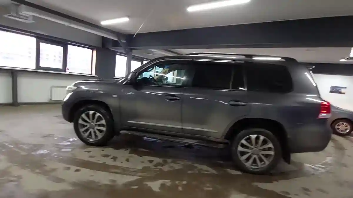 Toyota Land Cruiser 2008 года за 16 000 000 тг. в Астана