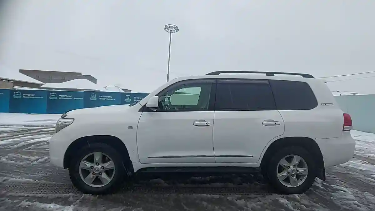 Toyota Land Cruiser 2010 года за 18 000 000 тг. в Шымкент