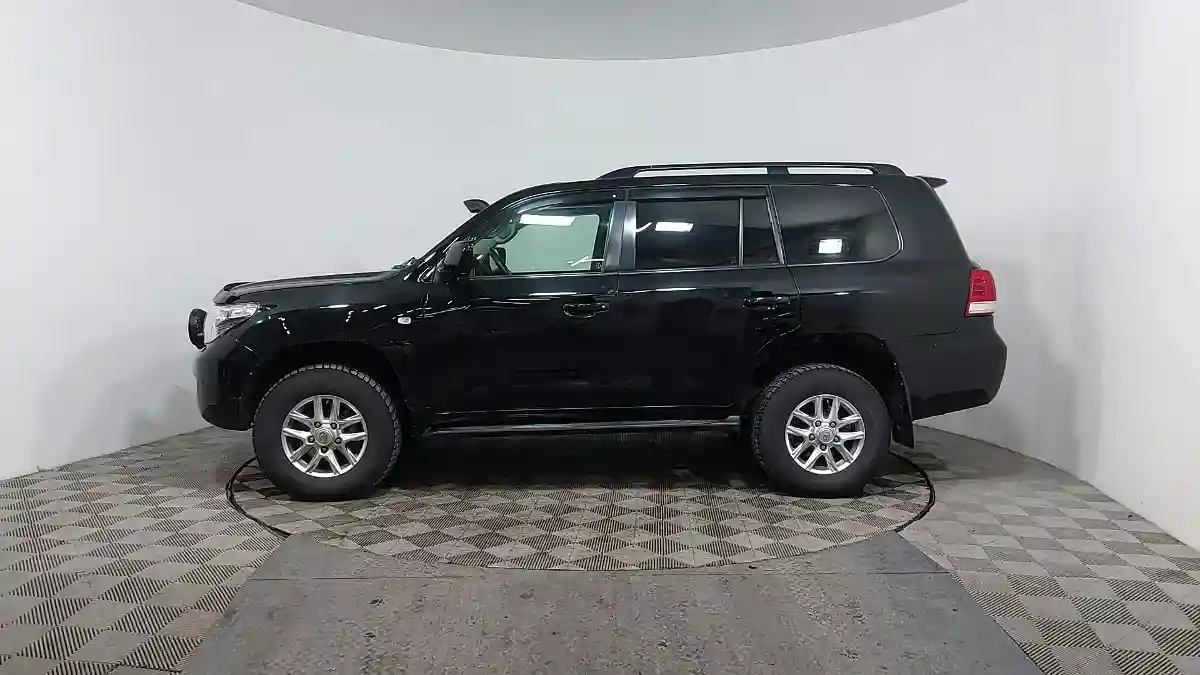 Toyota Land Cruiser 2007 года за 14 450 000 тг. в Астана