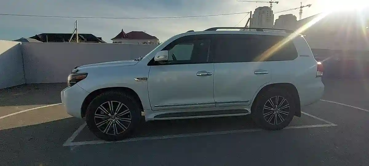 Toyota Land Cruiser 2008 года за 17 895 000 тг. в Шымкент