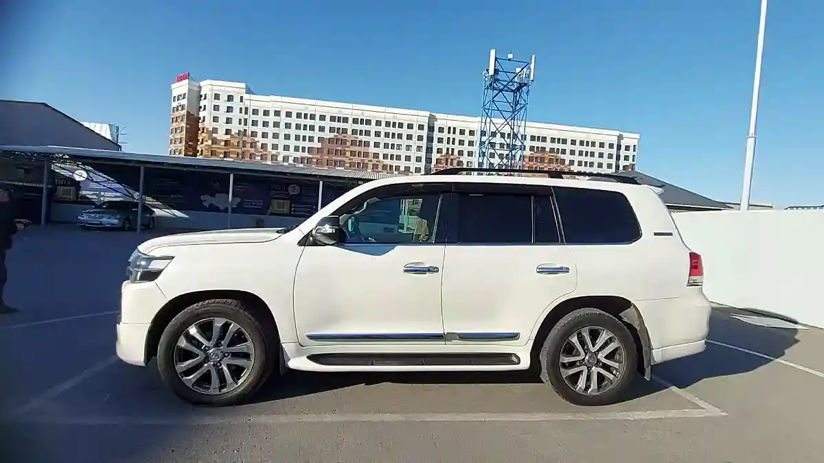 Toyota Land Cruiser 2008 года за 16 500 000 тг. в Шымкент