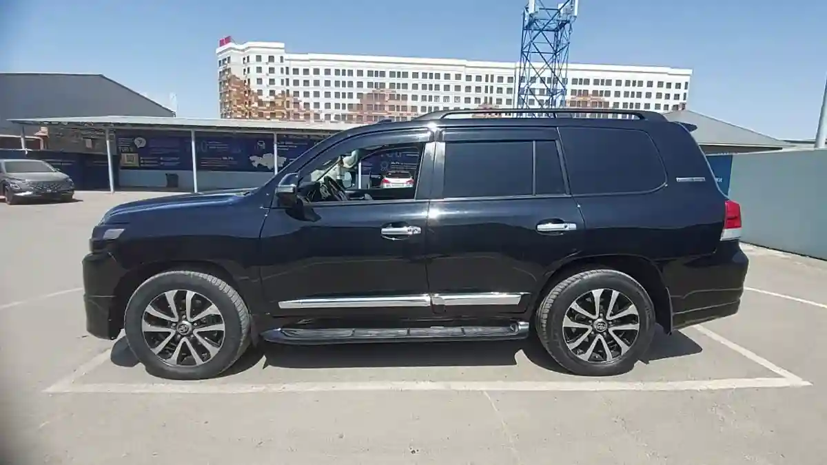 Toyota Land Cruiser 2012 года за 16 500 000 тг. в Шымкент