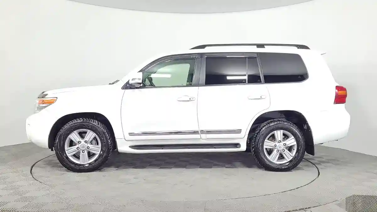 Toyota Land Cruiser 2013 года за 24 158 000 тг. в Караганда