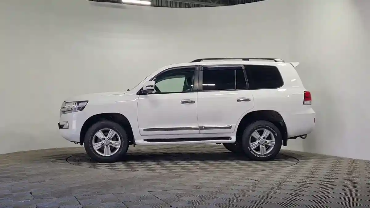 Toyota Land Cruiser 2015 года за 19 990 000 тг. в Алматы