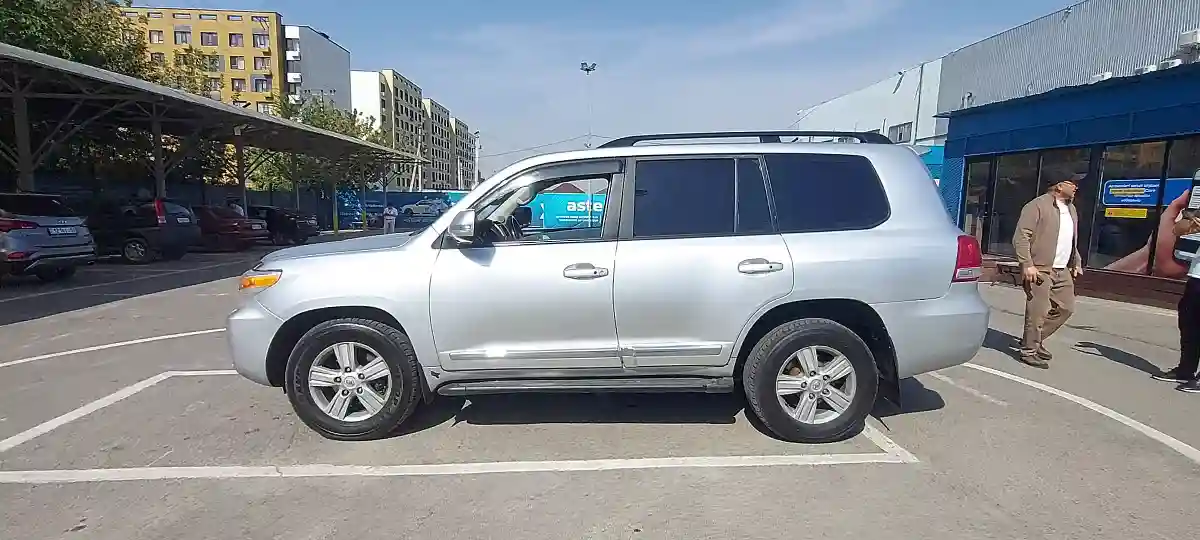 Toyota Land Cruiser 2014 года за 17 000 000 тг. в Алматы