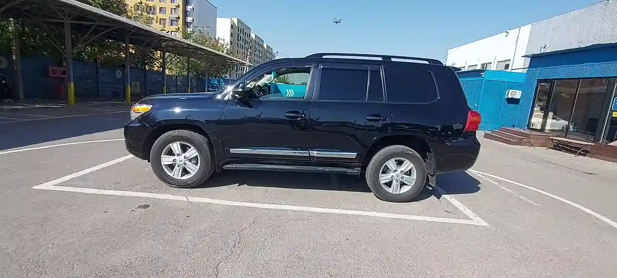 Toyota Land Cruiser 2013 года за 21 000 000 тг. в Алматы