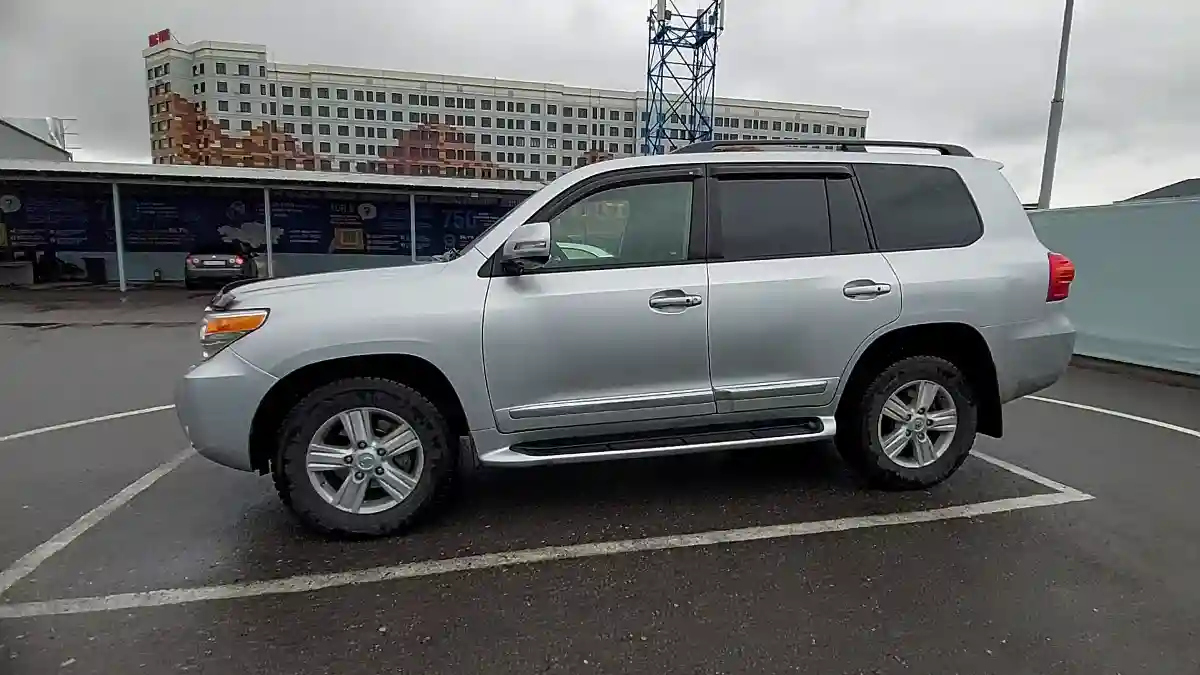 Toyota Land Cruiser 2015 года за 24 000 000 тг. в Шымкент