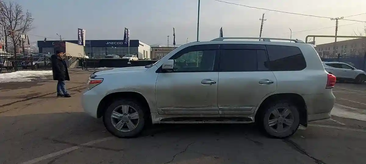 Toyota Land Cruiser 2013 года за 18 900 000 тг. в Алматы