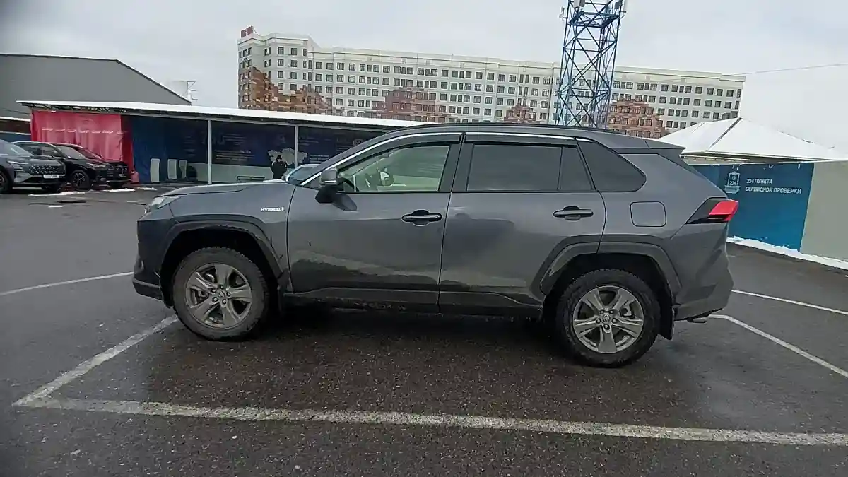 Toyota RAV4 2022 года за 19 000 000 тг. в Шымкент