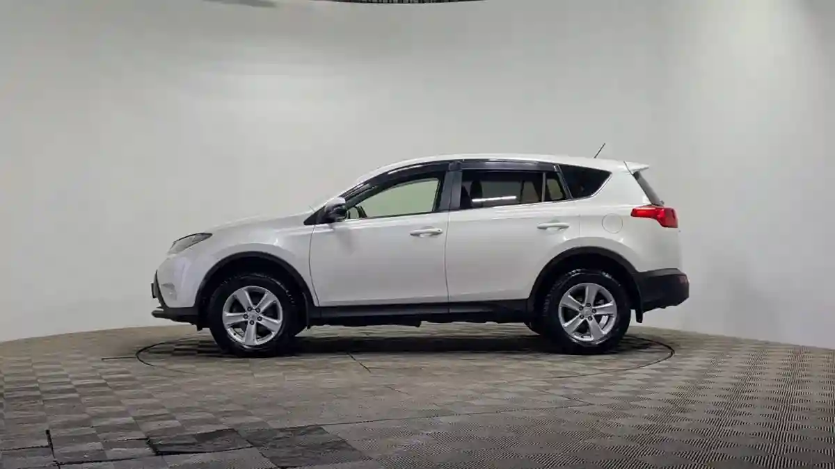 Toyota RAV4 2013 года за 8 990 000 тг. в Алматы