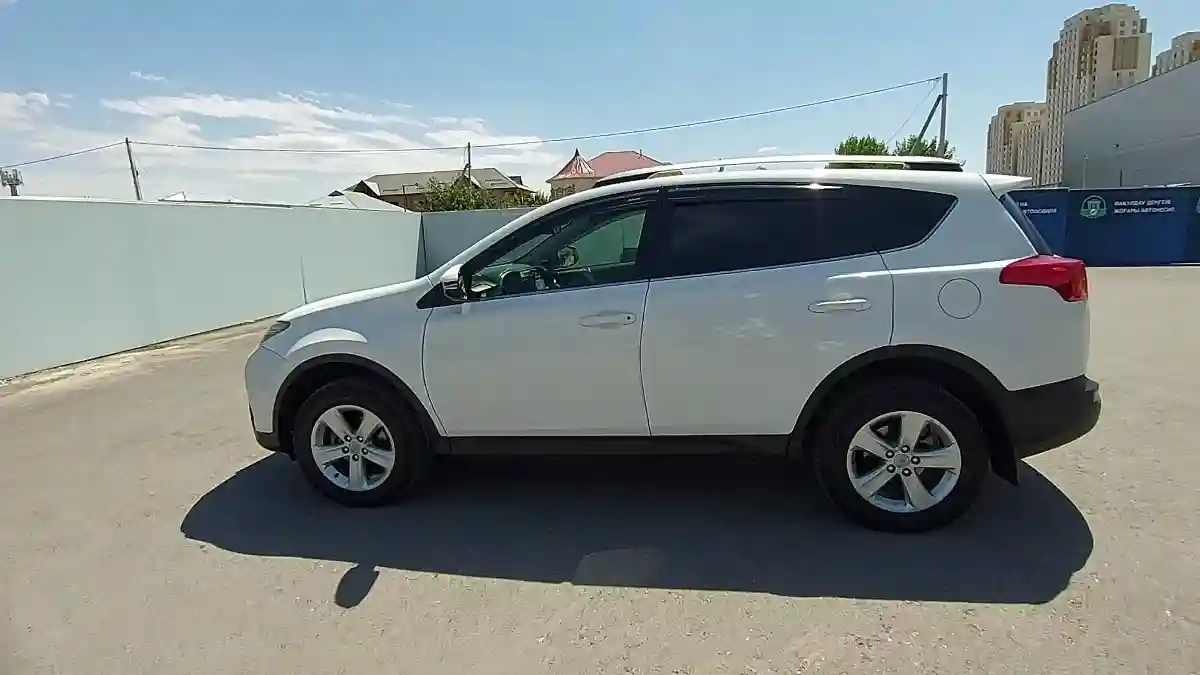 Toyota RAV4 2013 года за 10 000 000 тг. в Шымкент