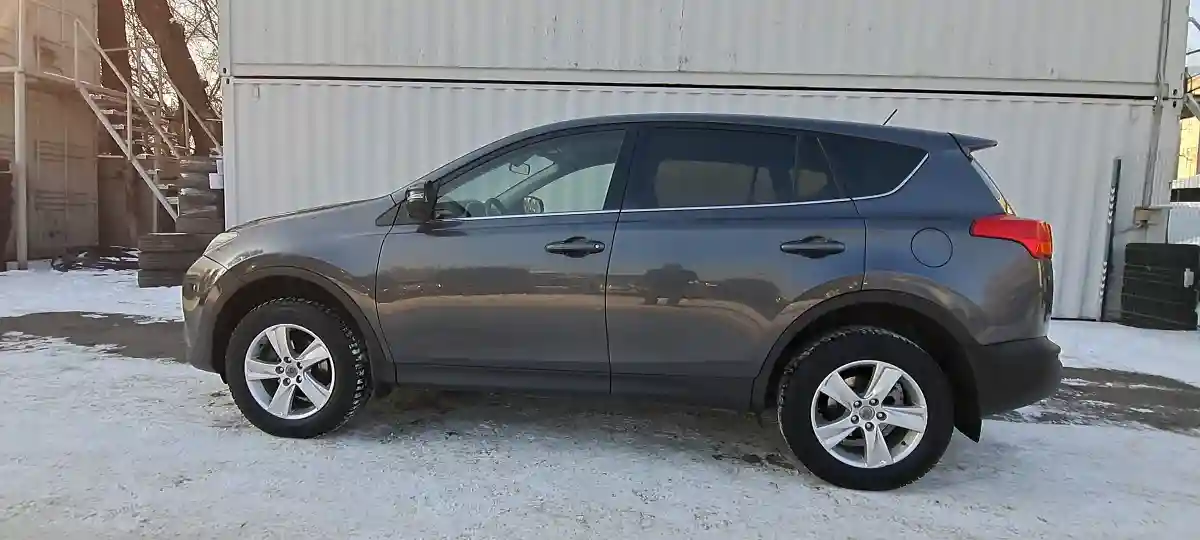 Toyota RAV4 2014 года за 9 730 000 тг. в Алматы