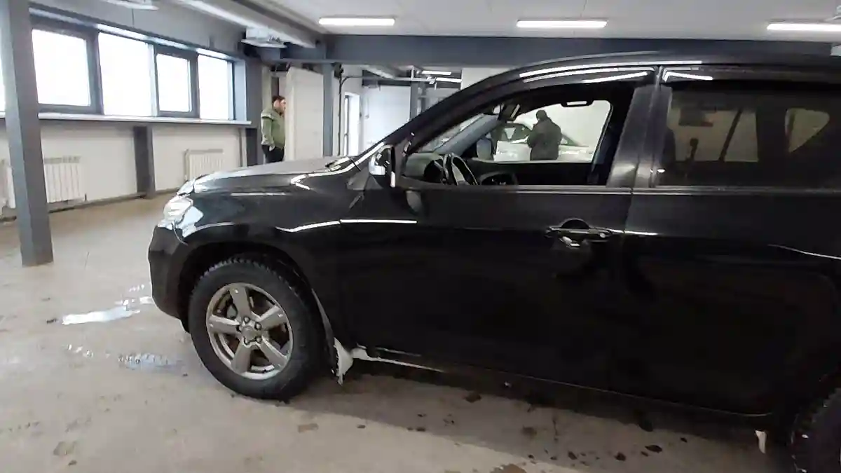 Toyota RAV4 2012 года за 7 900 000 тг. в Астана