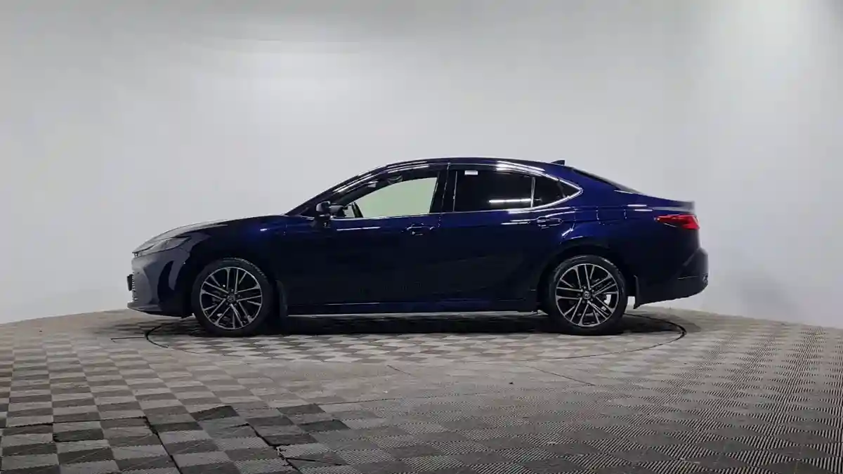 Toyota Camry 2024 года за 23 500 000 тг. в Алматы