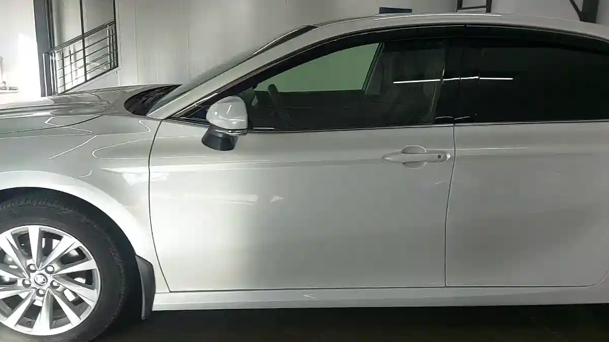 Toyota Camry 2023 года за 17 000 000 тг. в Астана