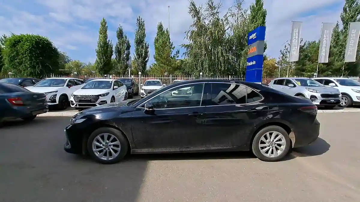 Toyota Camry 2023 года за 19 000 000 тг. в Костанай