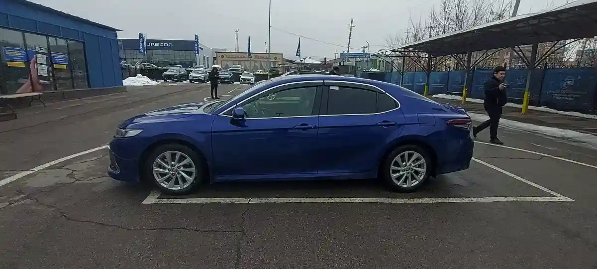 Toyota Camry 2023 года за 17 000 000 тг. в Алматы