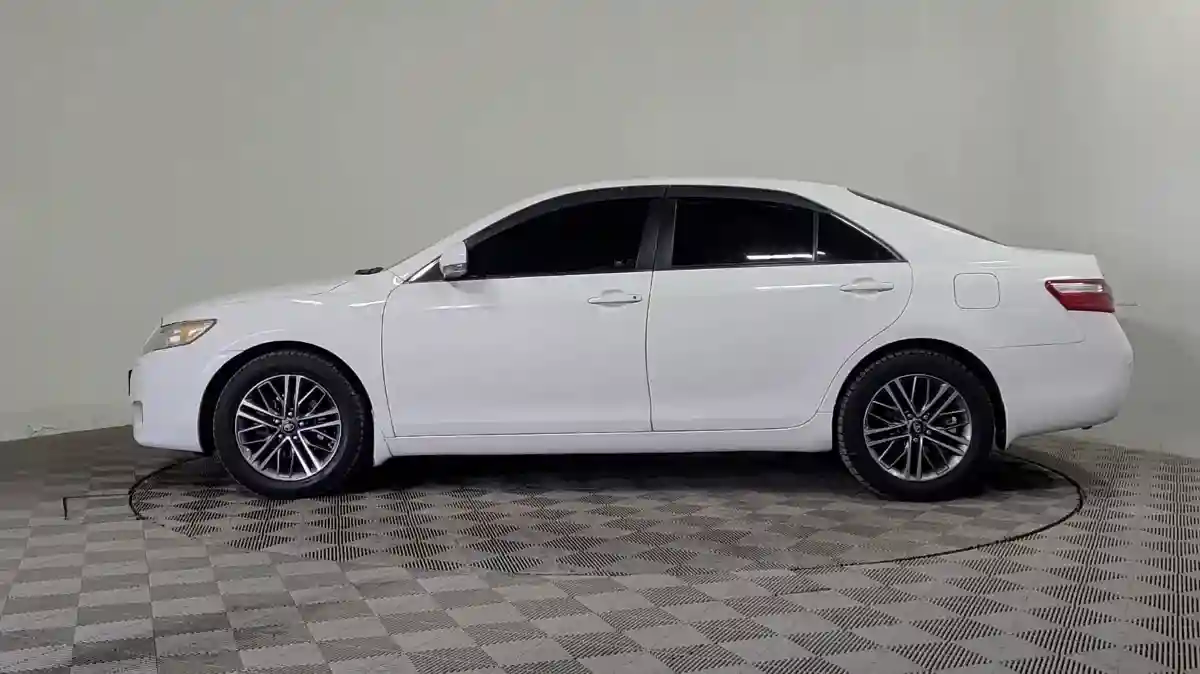 Toyota Camry 2010 года за 7 500 000 тг. в Алматы