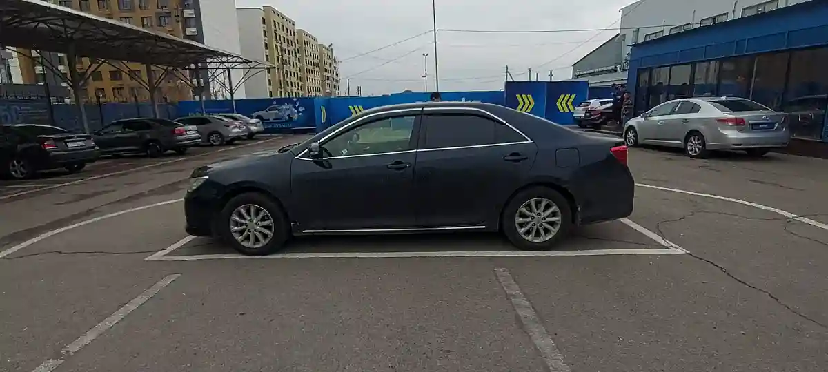 Toyota Camry 2012 года за 7 100 000 тг. в Алматы