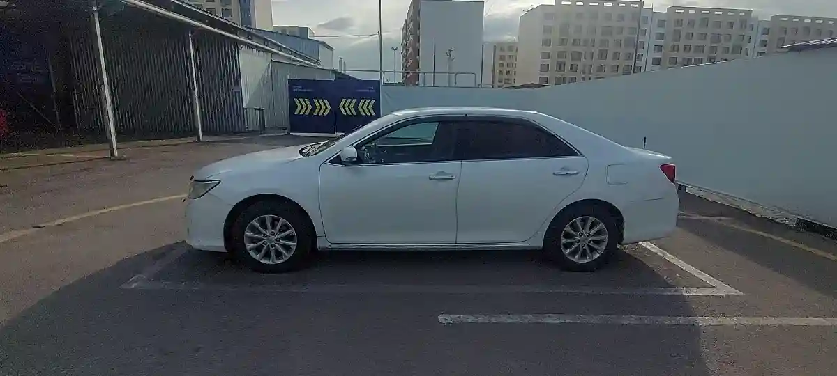 Toyota Camry 2011 года за 9 000 000 тг. в Алматы