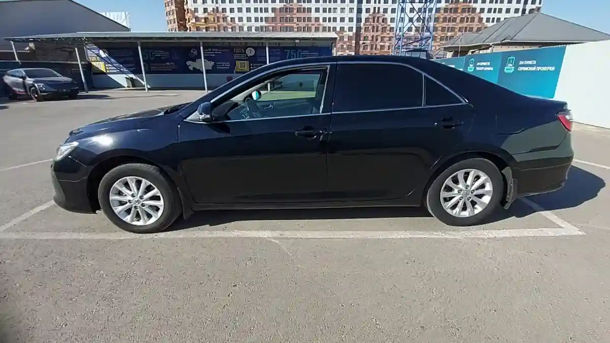 Toyota Camry 2014 года за 10 000 000 тг. в Шымкент