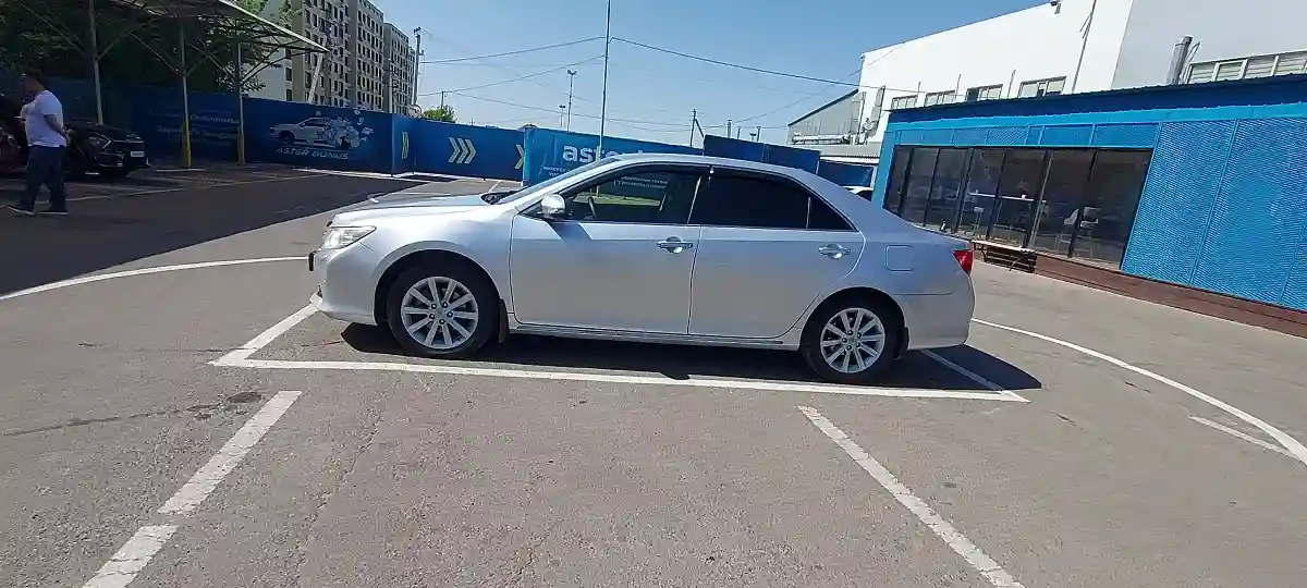 Toyota Camry 2012 года за 11 000 000 тг. в Алматы
