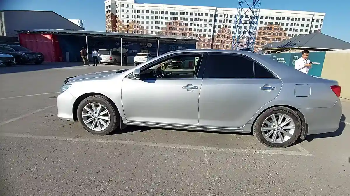 Toyota Camry 2012 года за 9 500 000 тг. в Шымкент