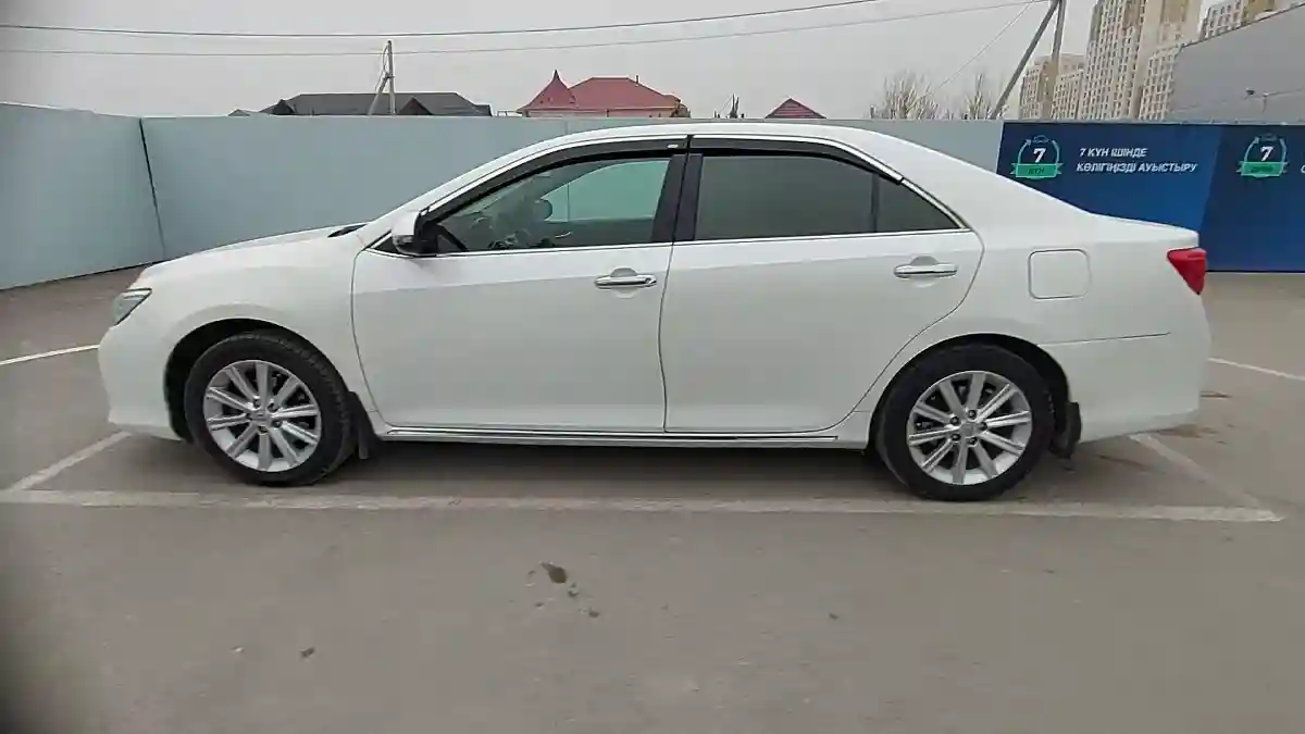 Toyota Camry 2011 года за 10 500 000 тг. в Шымкент