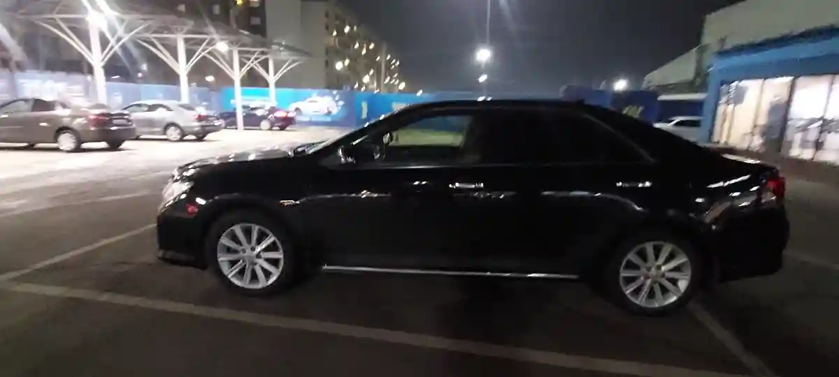 Toyota Camry 2012 года за 9 000 000 тг. в Алматы