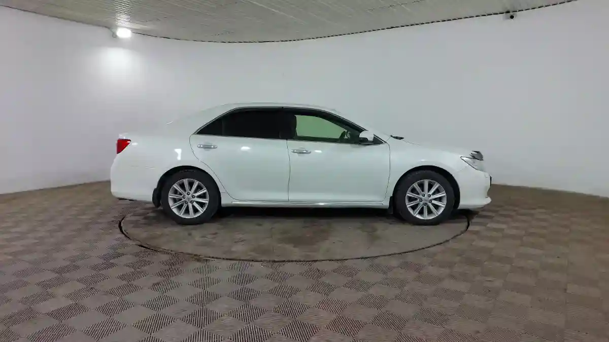 Toyota Camry 2012 года за 8 290 000 тг. в Шымкент