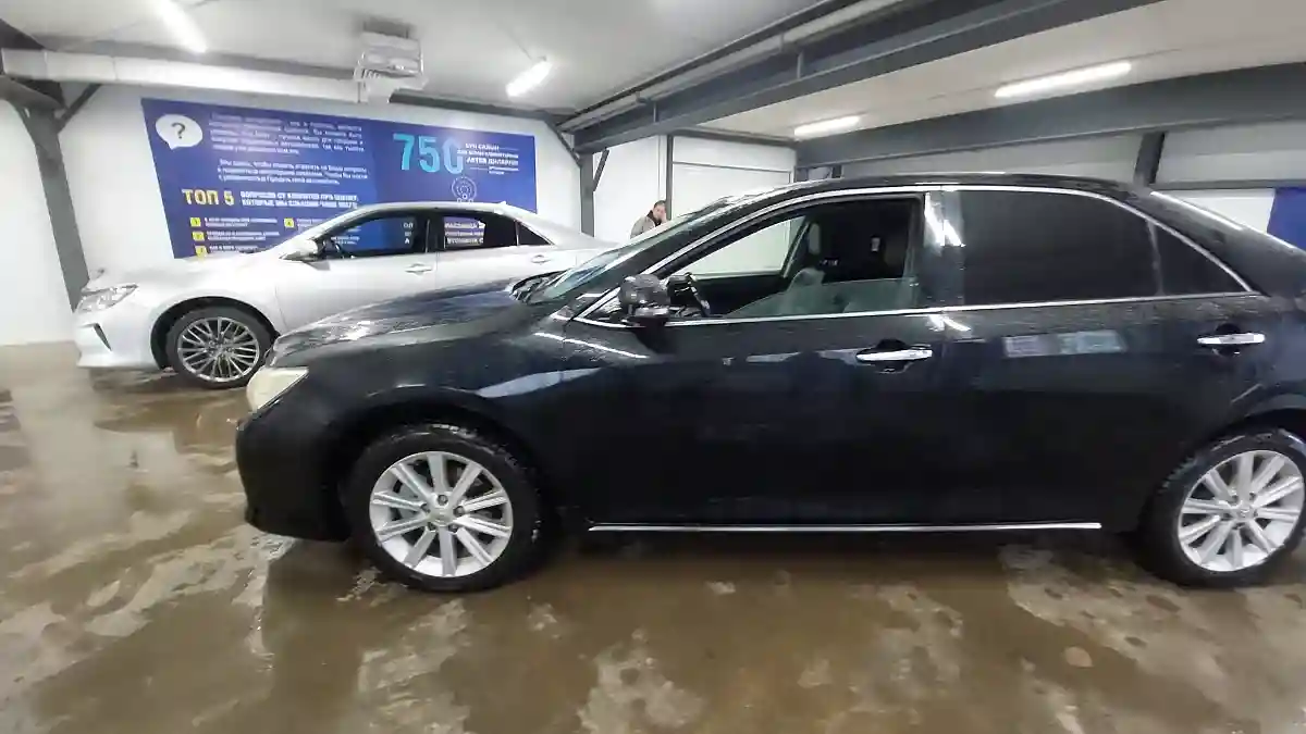 Toyota Camry 2011 года за 10 000 000 тг. в Астана