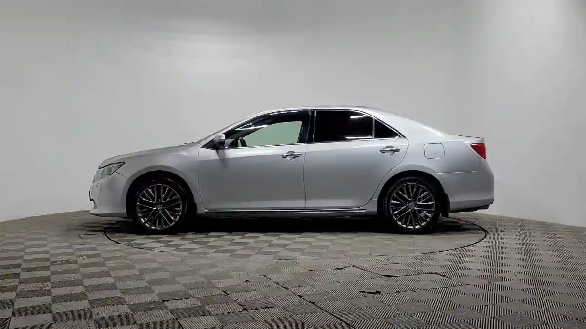 Toyota Camry 2011 года за 8 400 000 тг. в Алматы