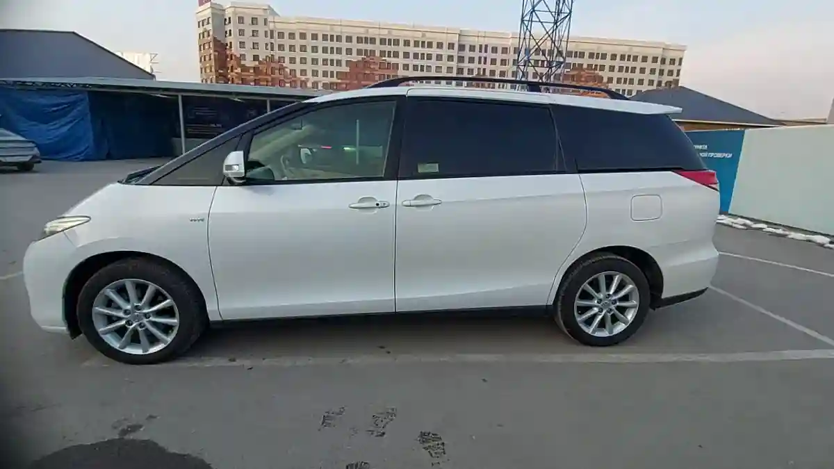 Toyota Previa 2015 года за 13 000 000 тг. в Шымкент