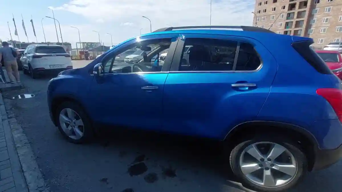 Chevrolet Tracker 2013 года за 5 000 000 тг. в Астана